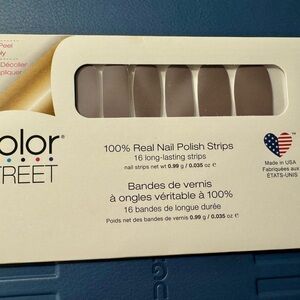 Color Street Berlin It to Win It Nail Polish Strips